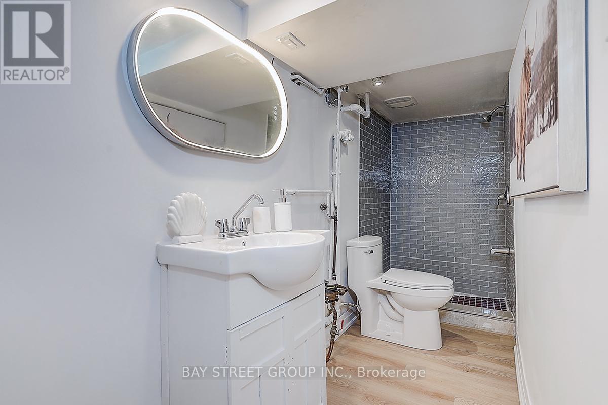 85 Donlands Avenue, Toronto, Ontario  M4J 3N9 - Photo 42 - E12974522