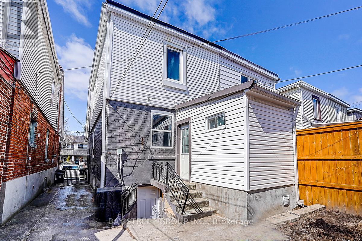 85 Donlands Avenue, Toronto, Ontario  M4J 3N9 - Photo 43 - E12974522