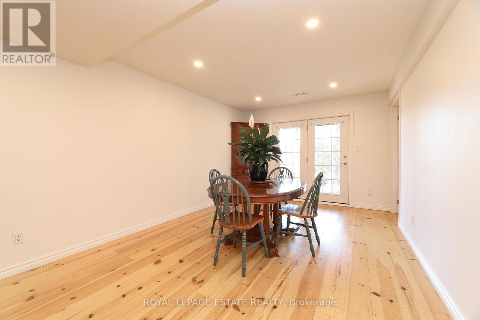 898 Beaufort Court, Oshawa, Ontario  L1G 7J7 - Photo 41 - E12974528