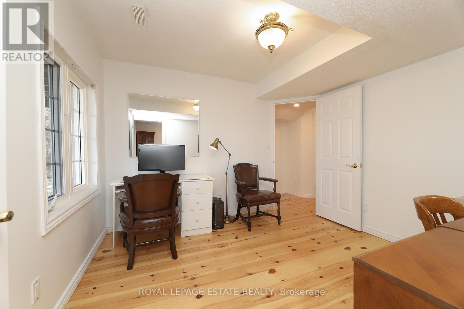 898 Beaufort Court, Oshawa, Ontario  L1G 7J7 - Photo 44 - E12974528