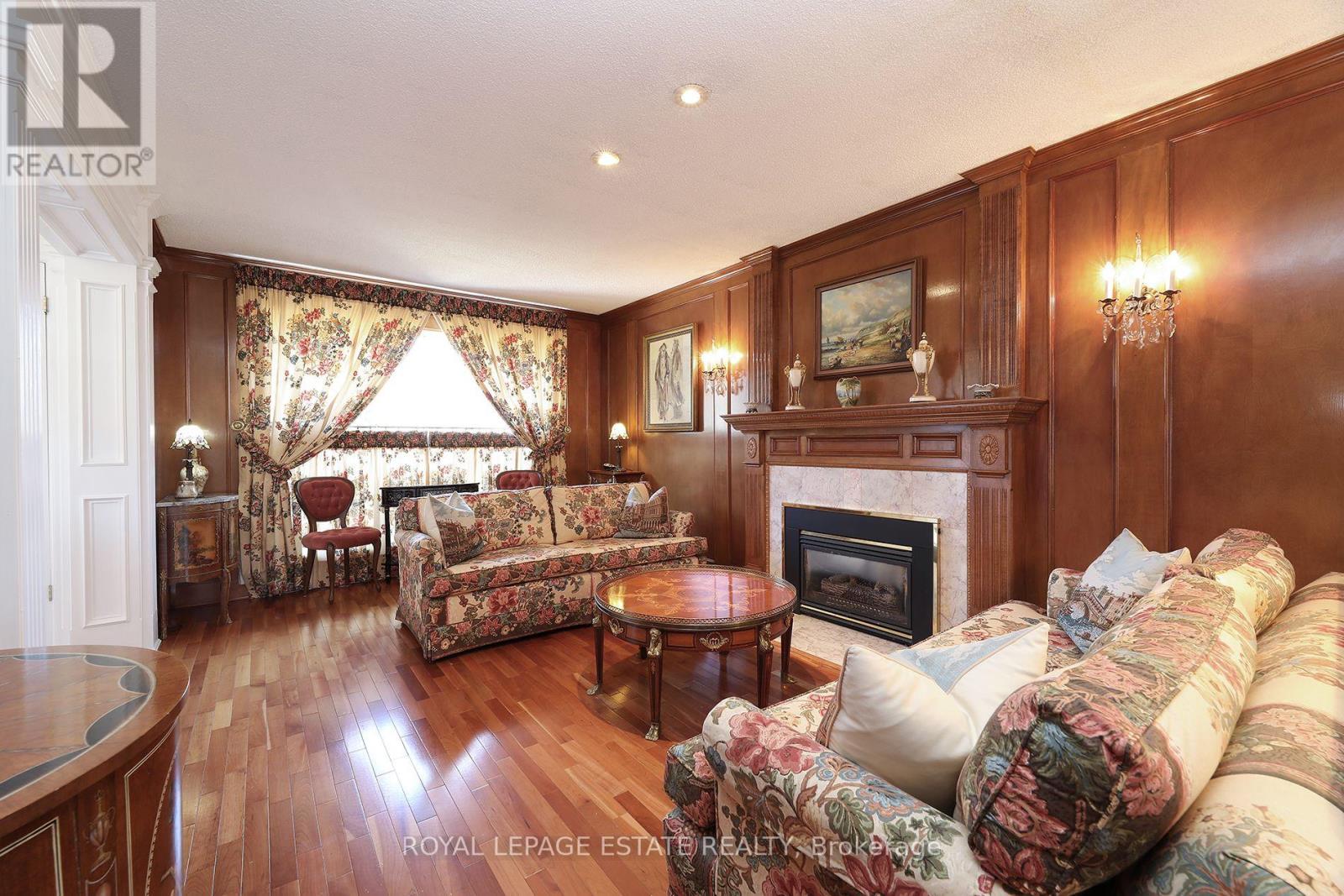 898 Beaufort Court, Oshawa, Ontario  L1G 7J7 - Photo 6 - E12974528