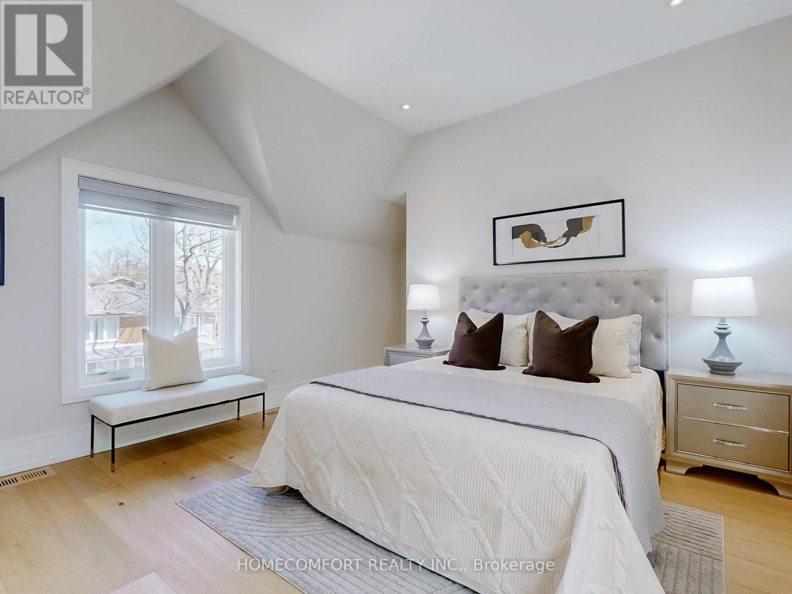 70 Bellefair Avenue, Toronto, Ontario  M4L 3T8 - Photo 30 - E12974578