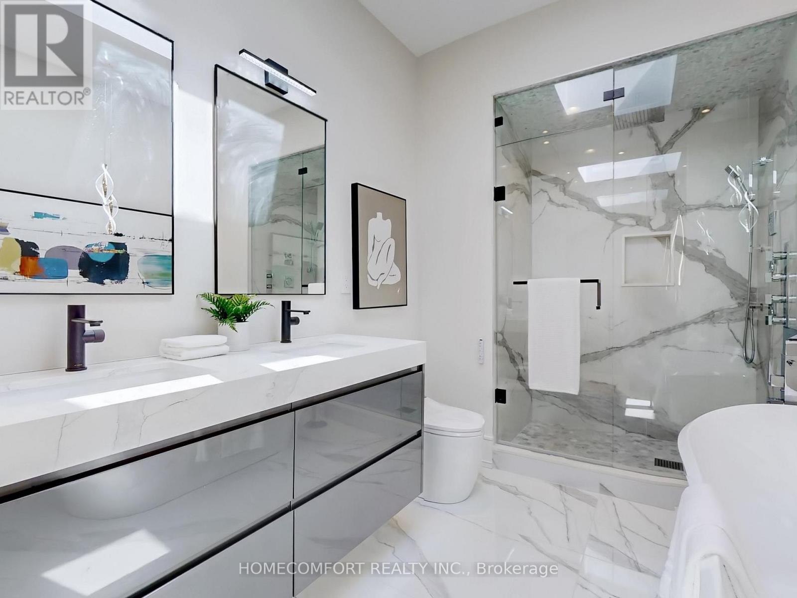 70 Bellefair Avenue, Toronto, Ontario  M4L 3T8 - Photo 34 - E12974578