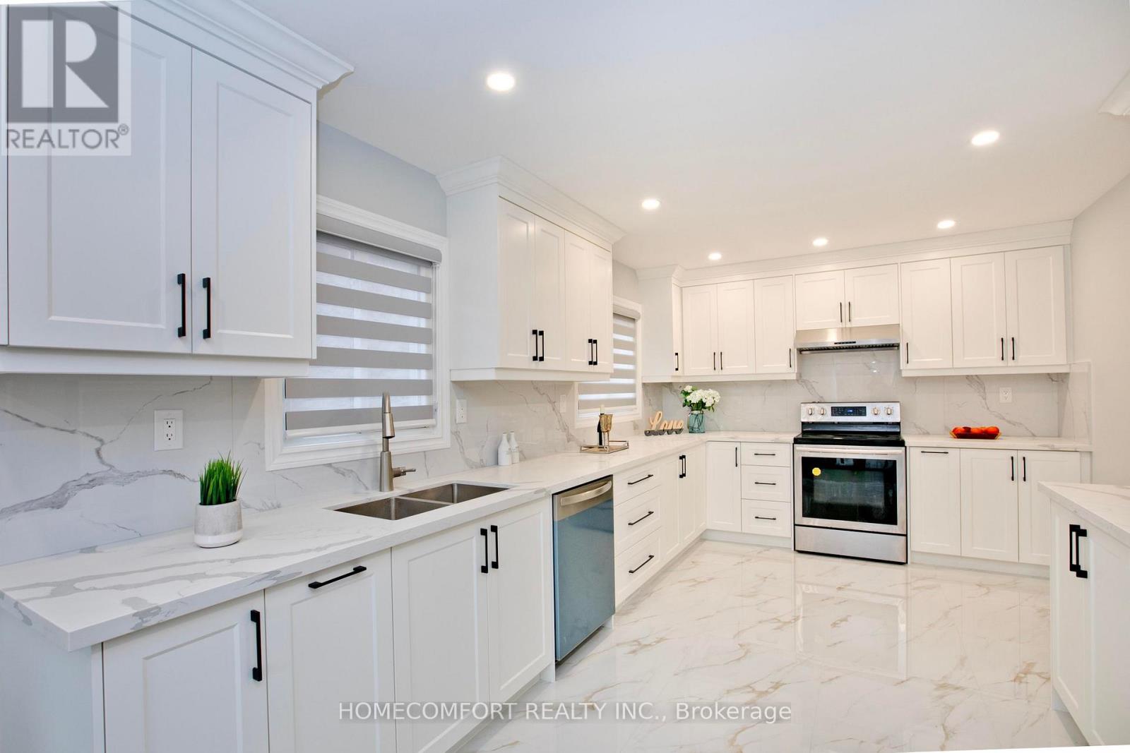 106 Danjohn Crescent, Toronto, Ontario  M1V 3N4 - Photo 6 - E12974586