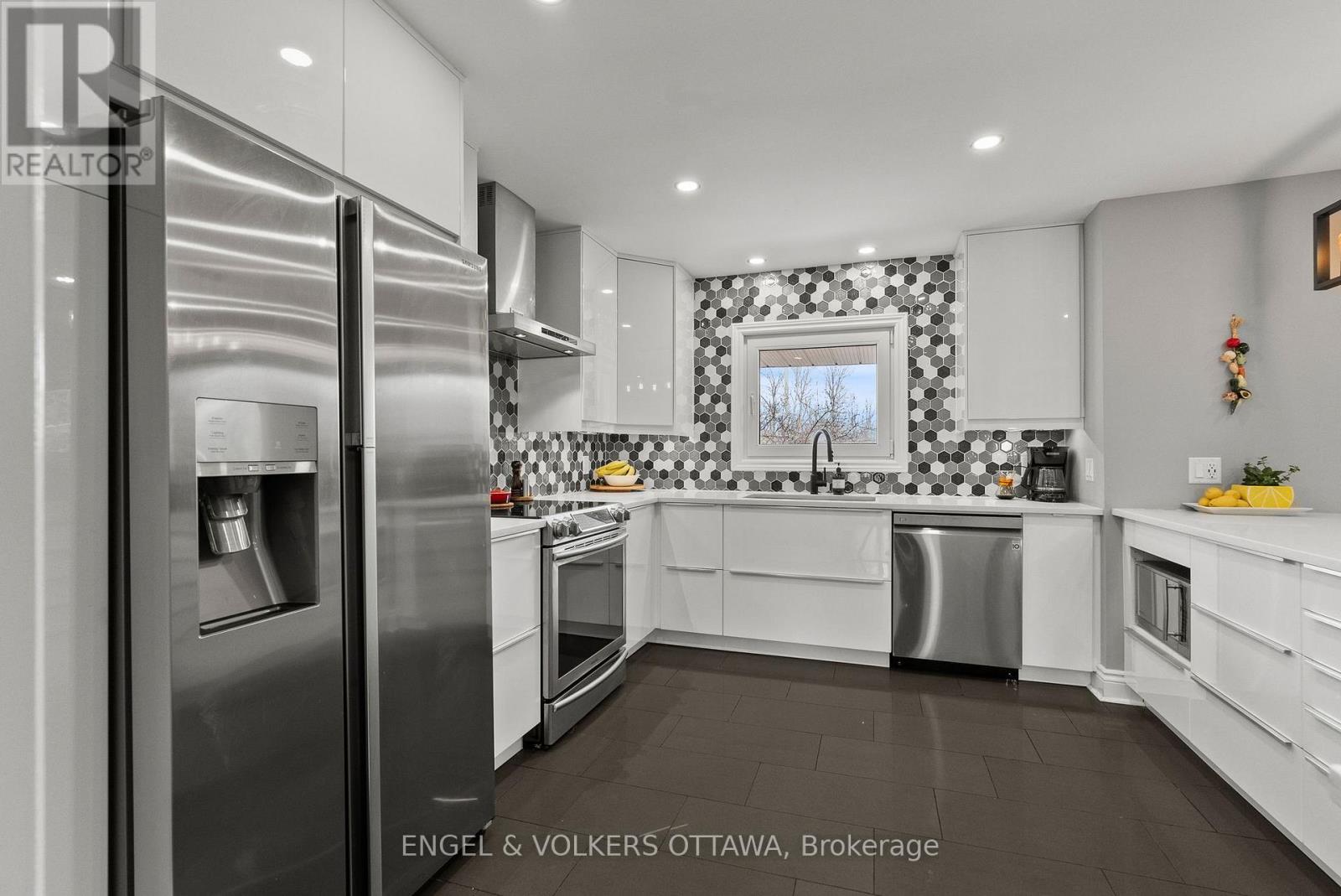 4624 Albion Road, Ottawa, Ontario  K1X 1A5 - Photo 14 - X12974508