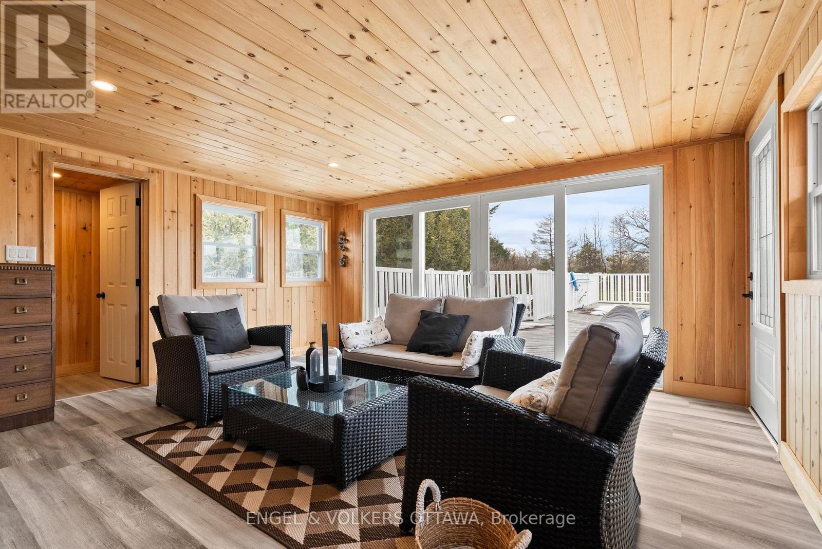 4624 Albion Road, Ottawa, Ontario  K1X 1A5 - Photo 24 - X12974508