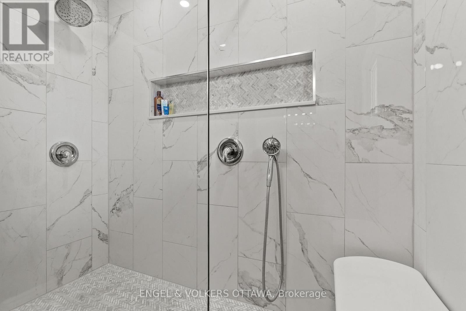 4624 Albion Road, Ottawa, Ontario  K1X 1A5 - Photo 35 - X12974508