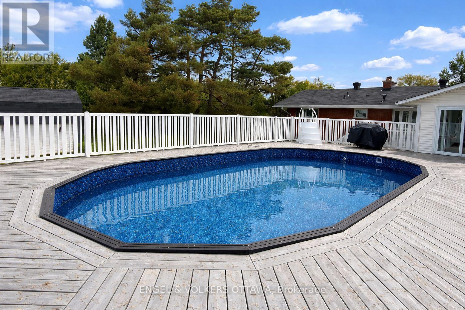 4624 Albion Road, Ottawa, Ontario  K1X 1A5 - Photo 42 - X12974508