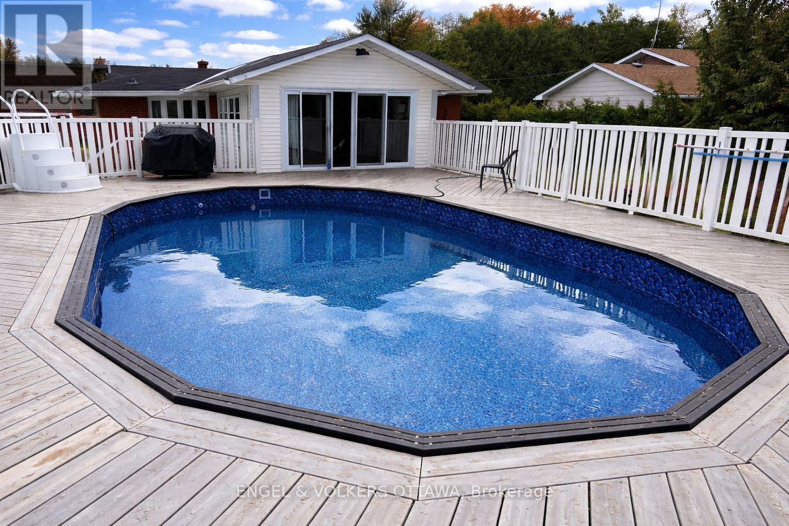 4624 Albion Road, Ottawa, Ontario  K1X 1A5 - Photo 44 - X12974508