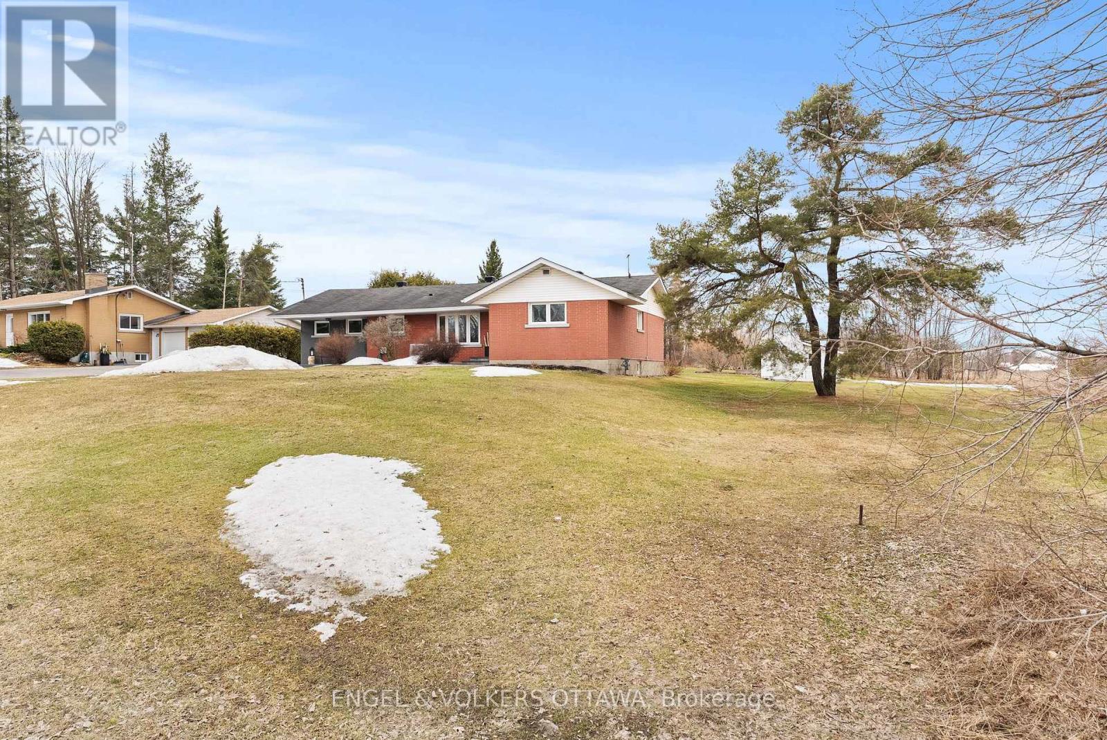 4624 Albion Road, Ottawa, Ontario  K1X 1A5 - Photo 50 - X12974508
