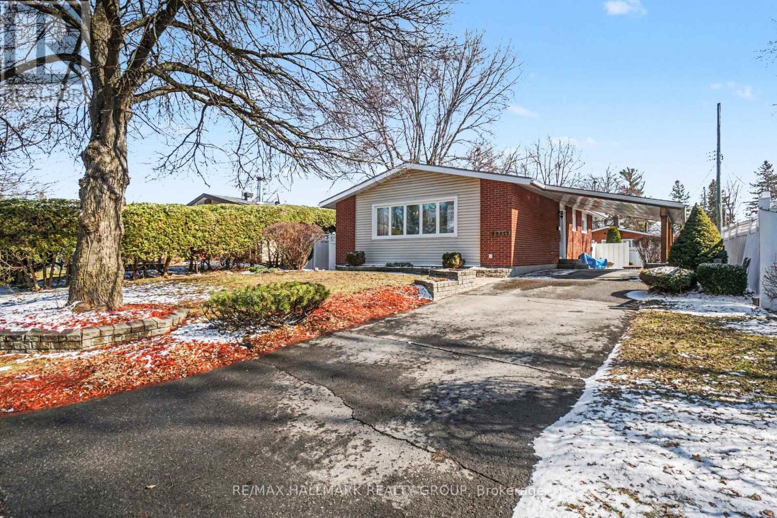 2354 FURBY AVENUE, Ottawa, Ontario