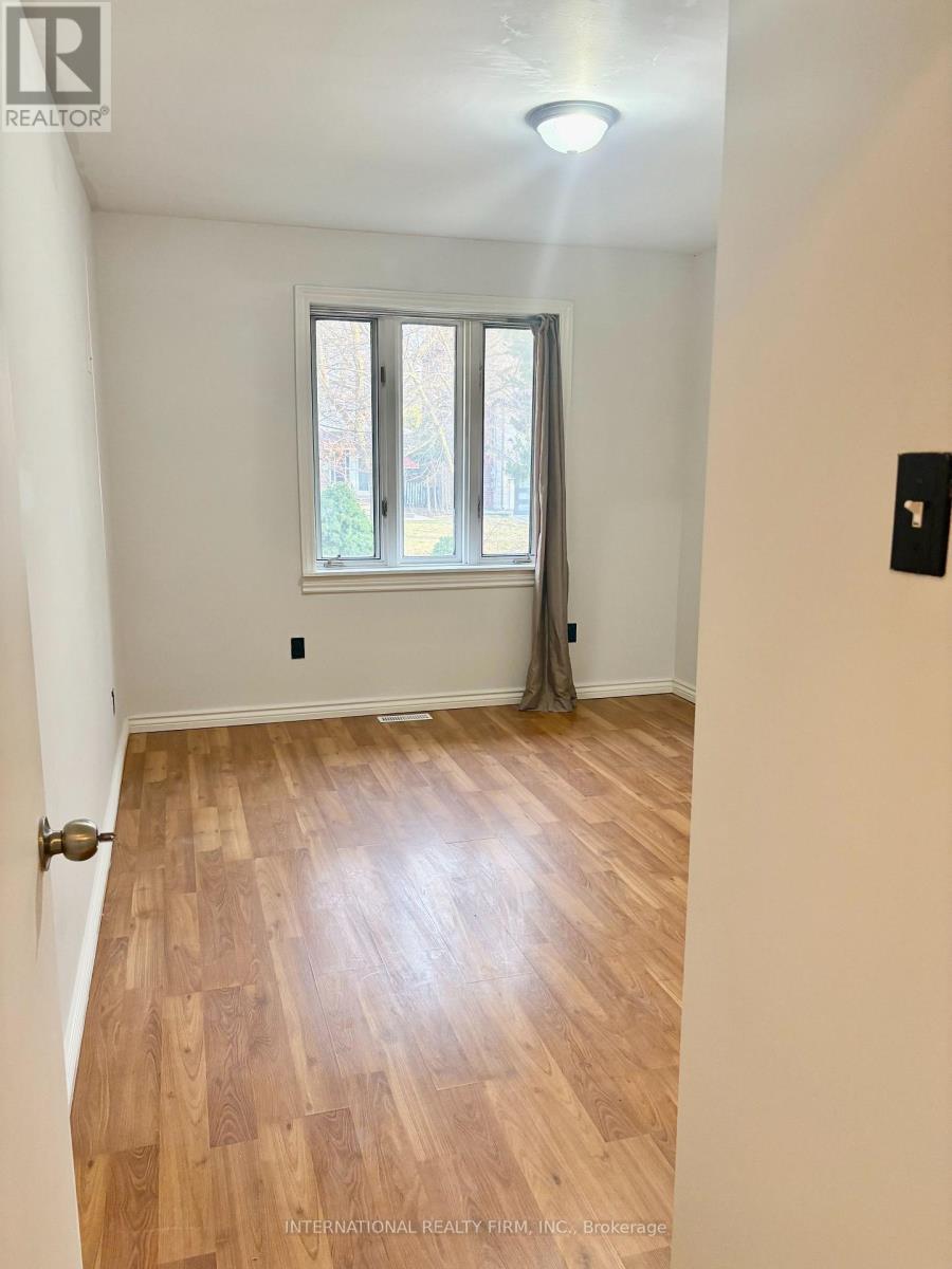 Main - 397 Centre Street E, Richmond Hill, Ontario  L4C 1B5 - Photo 10 - N12974514