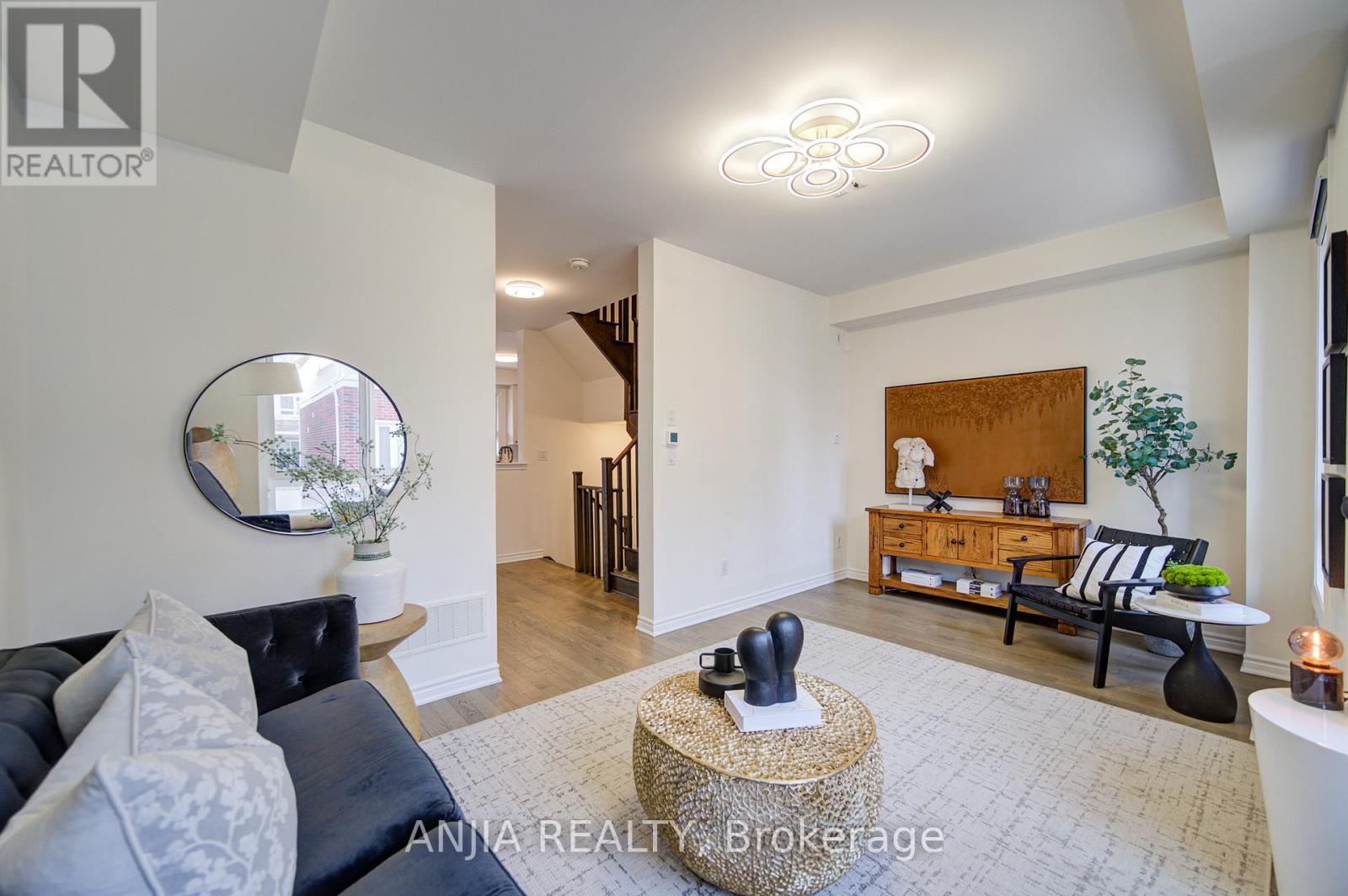 64 Chicago Lane, Markham, Ontario  L6E 2C1 - Photo 29 - N12974544