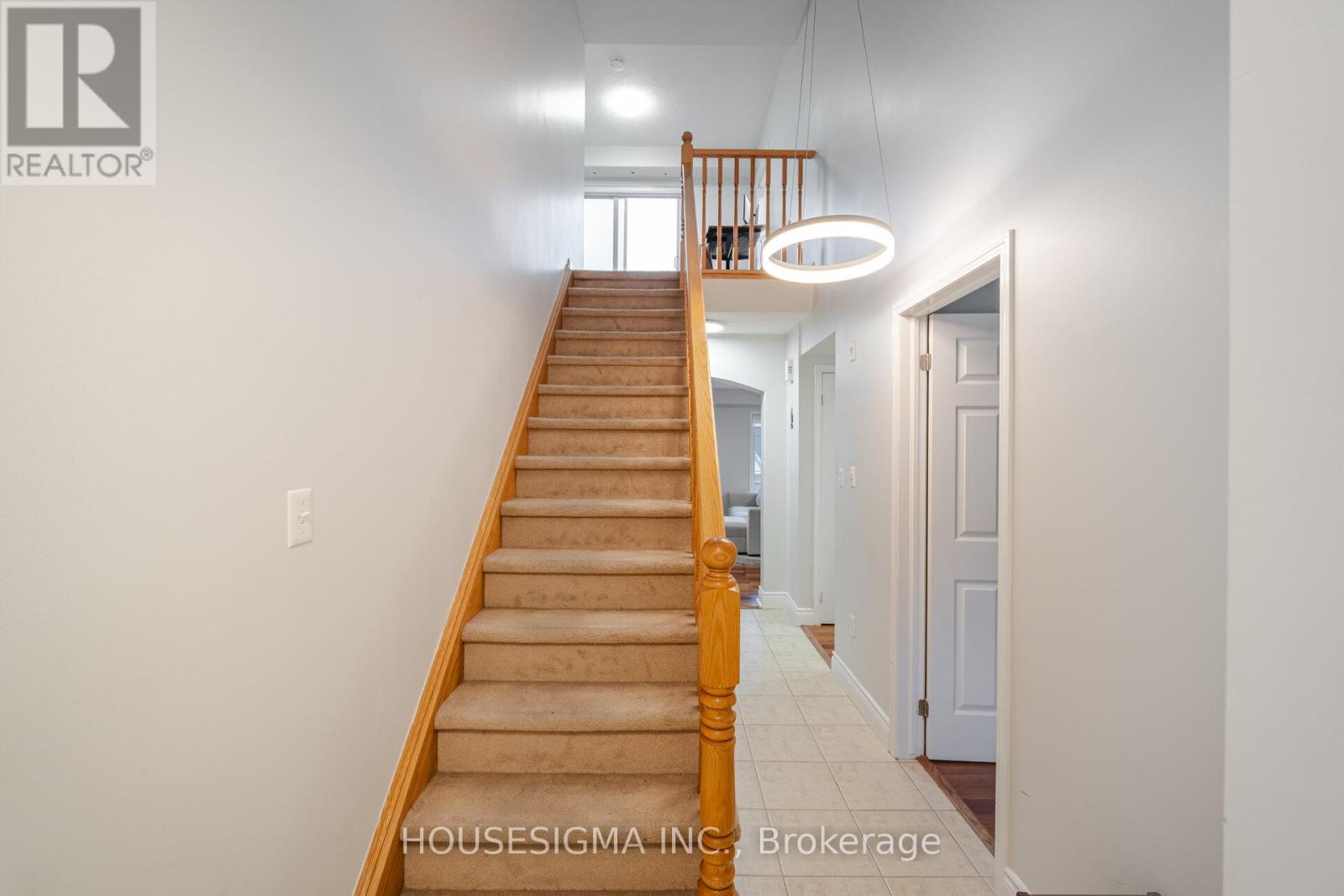 3 - 760 Neighbourhood Circle, Mississauga, Ontario  L5B 0B6 - Photo 21 - W12974526