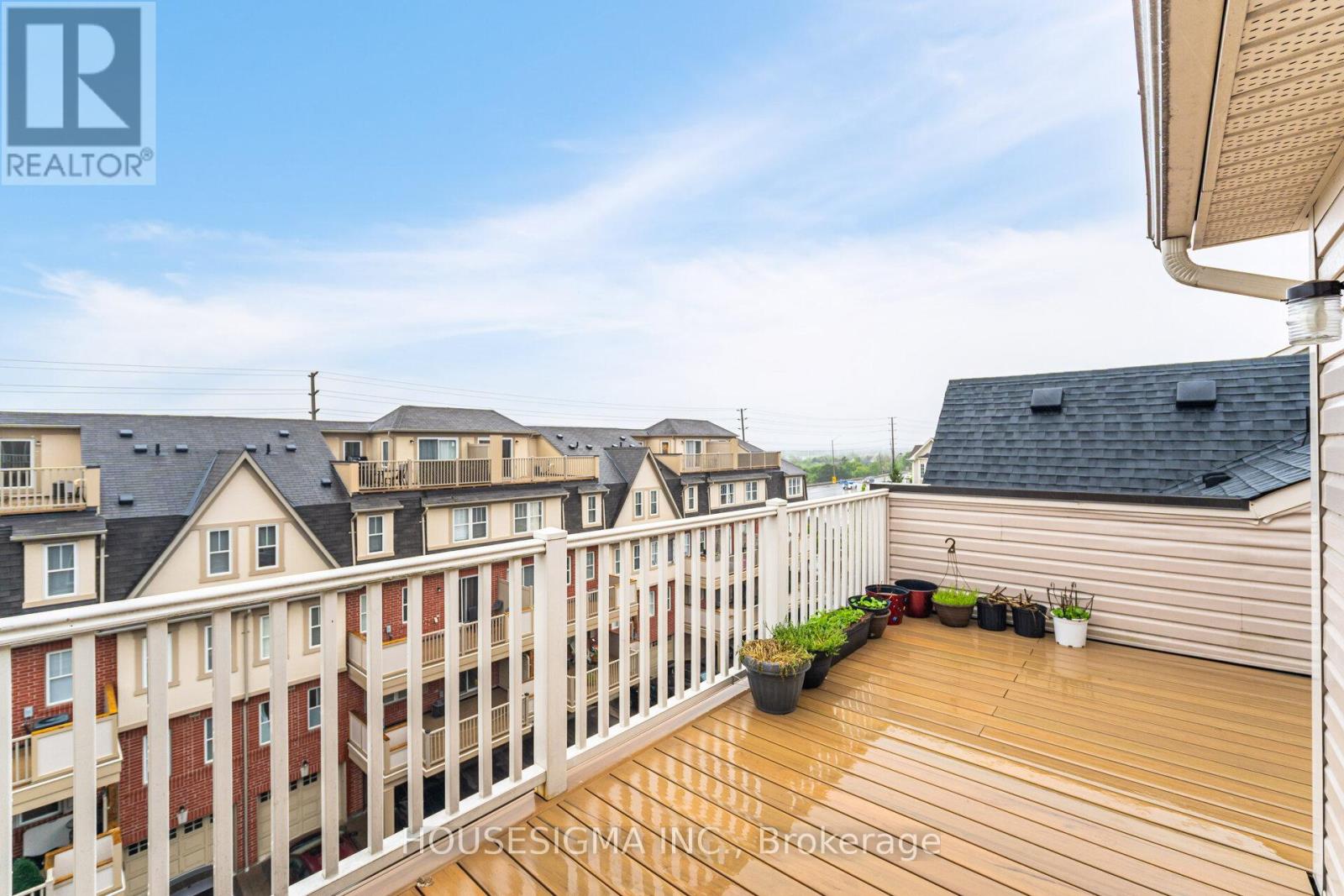 3 - 760 Neighbourhood Circle, Mississauga, Ontario  L5B 0B6 - Photo 27 - W12974526