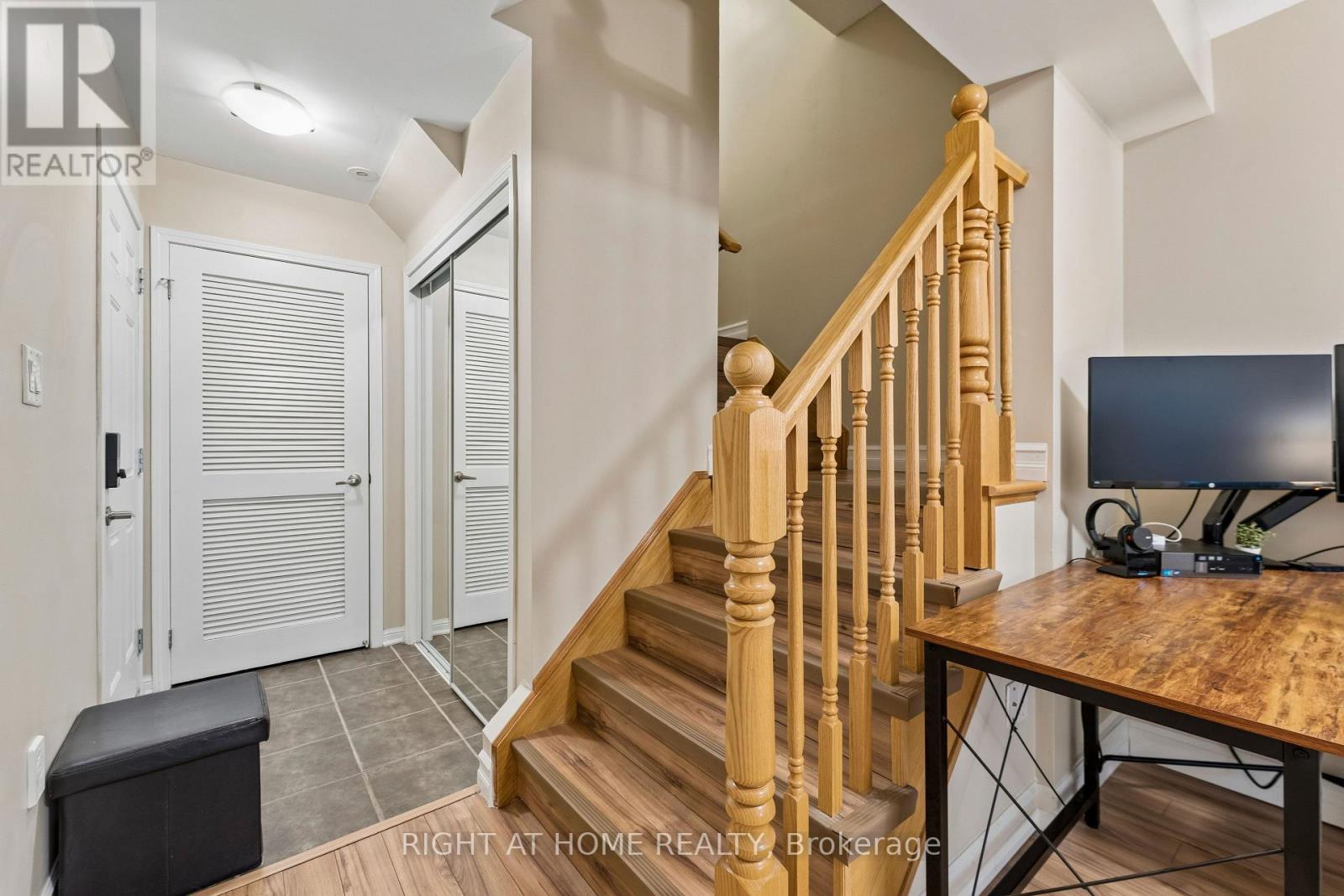 915 Deverell Place, Milton, Ontario  L9T 0M2 - Photo 10 - W12974560