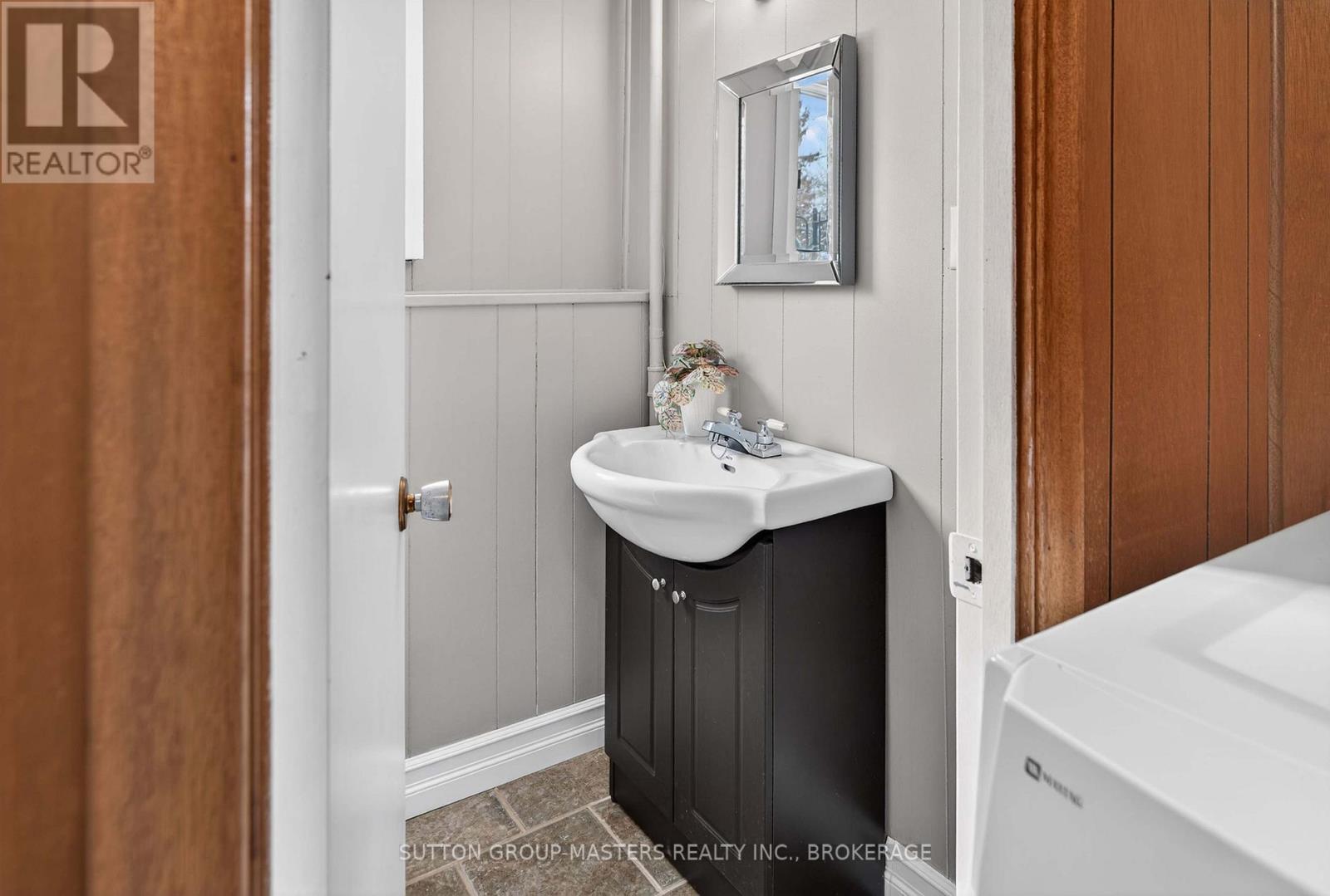 932 Brodie Avenue, Kingston, Ontario K7M 4P9 - Photo 38 - X12974512