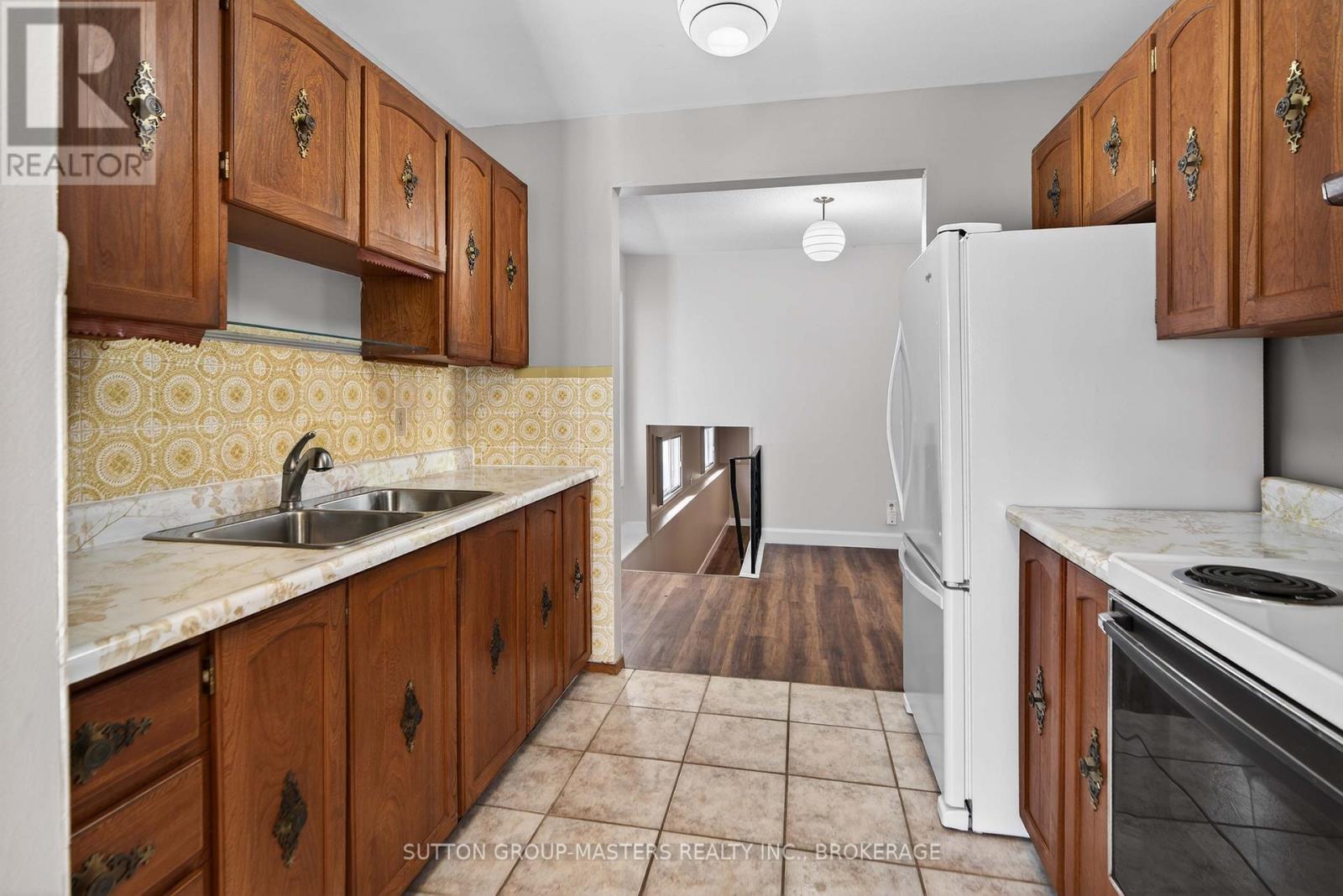 932 Brodie Avenue, Kingston, Ontario K7M 4P9 - Photo 8 - X12974512