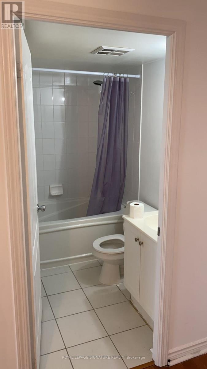 1114 - 2 Rean Drive, Toronto, Ontario  M2K 3B8 - Photo 3 - C12796968