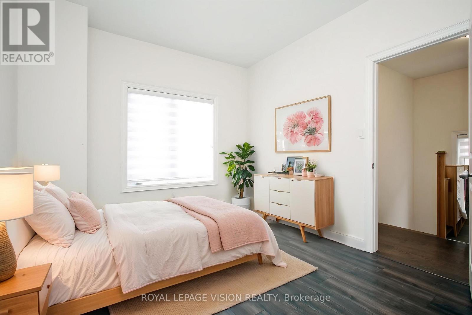 67 Ogston Crescent, Whitby, Ontario  L1P 0H2 - Photo 4 - E12749854