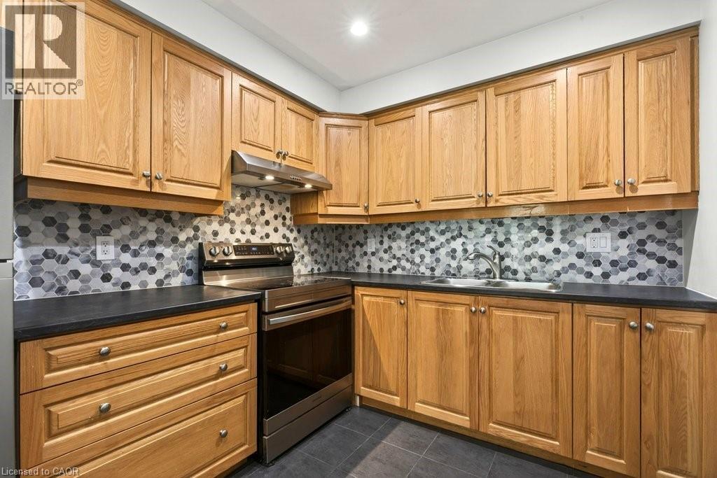 30 Dundalk Drive Unit# 40, Scarborough, Ontario  M1P 4W1 - Photo 11 - 40818431