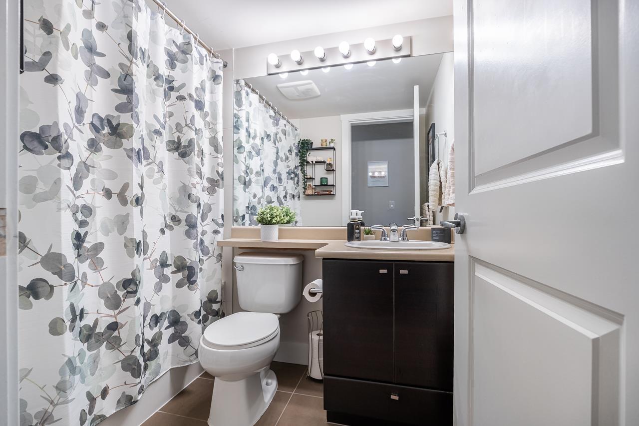 212 6500 194th Street, Surrey, British Columbia  V4N 5X4 - Photo 26 - R3108686