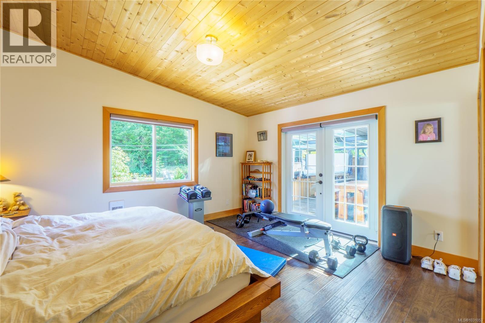 1108 Abraham Dr, Tofino, British Columbia  V0R 2Z0 - Photo 13 - 1031053