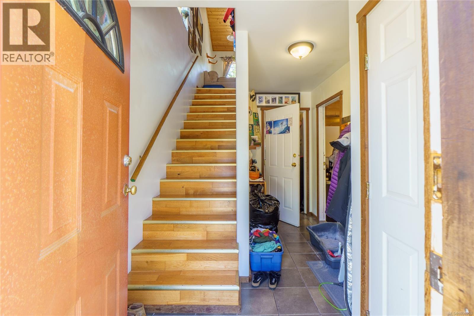 1108 Abraham Dr, Tofino, British Columbia  V0R 2Z0 - Photo 33 - 1031053