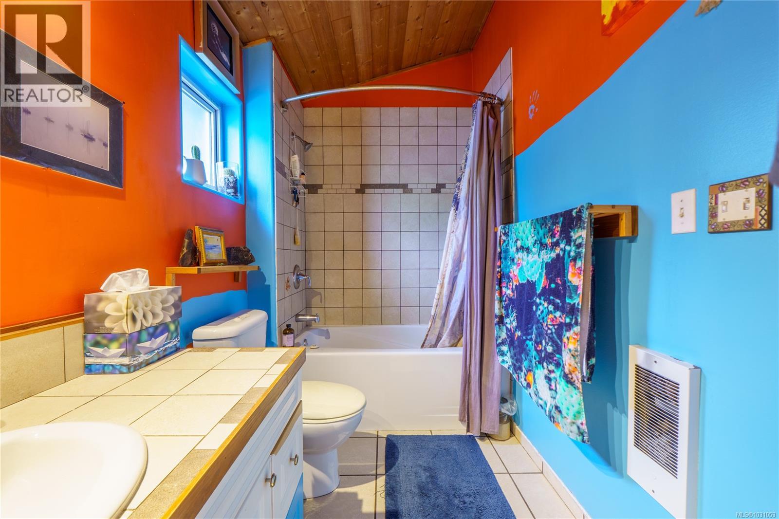 1108 Abraham Dr, Tofino, British Columbia  V0R 2Z0 - Photo 42 - 1031053