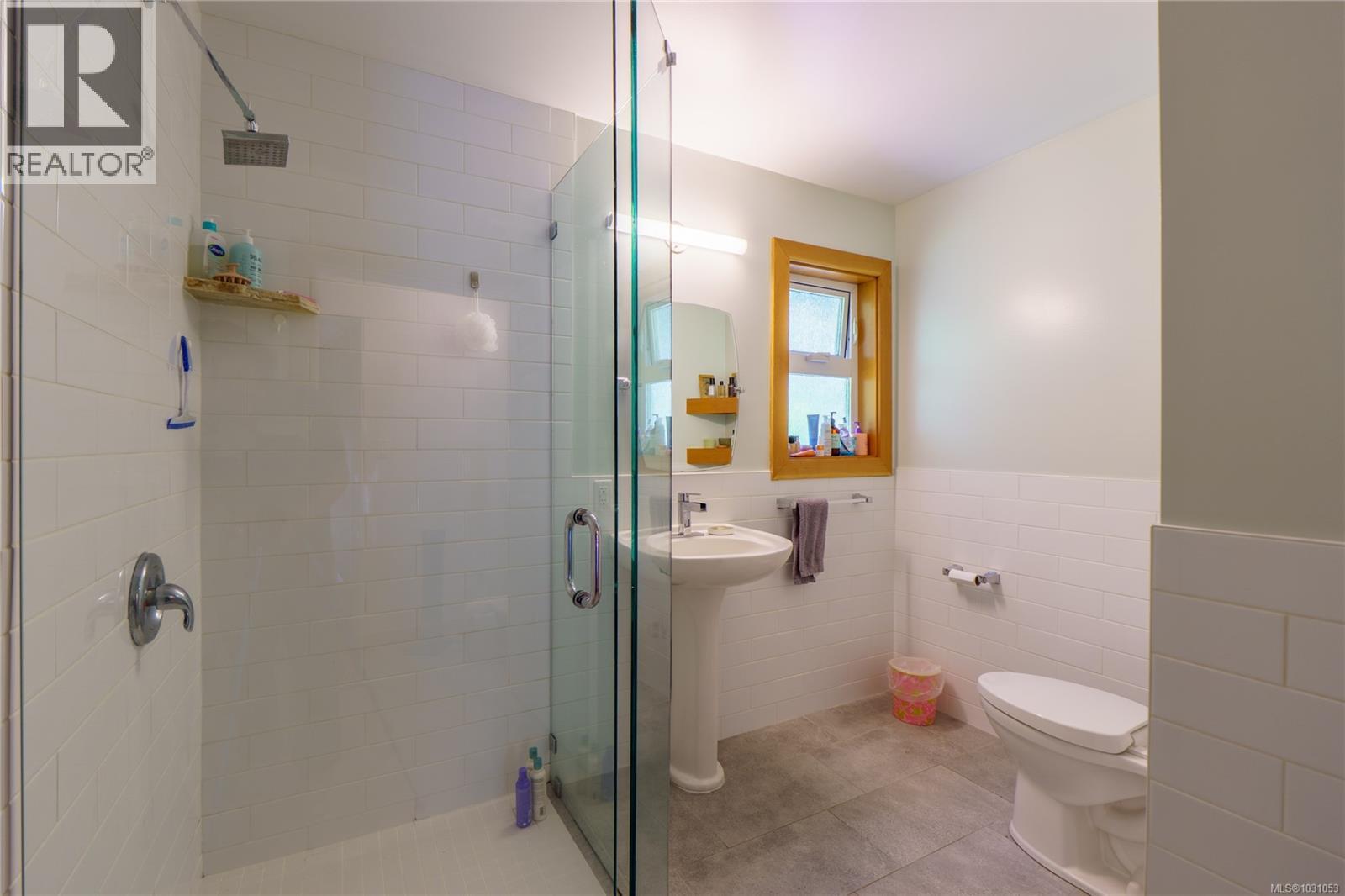 1108 Abraham Dr, Tofino, British Columbia  V0R 2Z0 - Photo 47 - 1031053