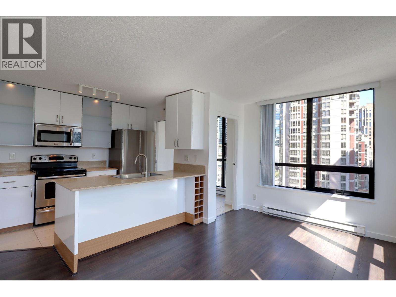 1502 909 Mainland Street, Vancouver, British Columbia  V6B 1S3 - Photo 5 - R3108568