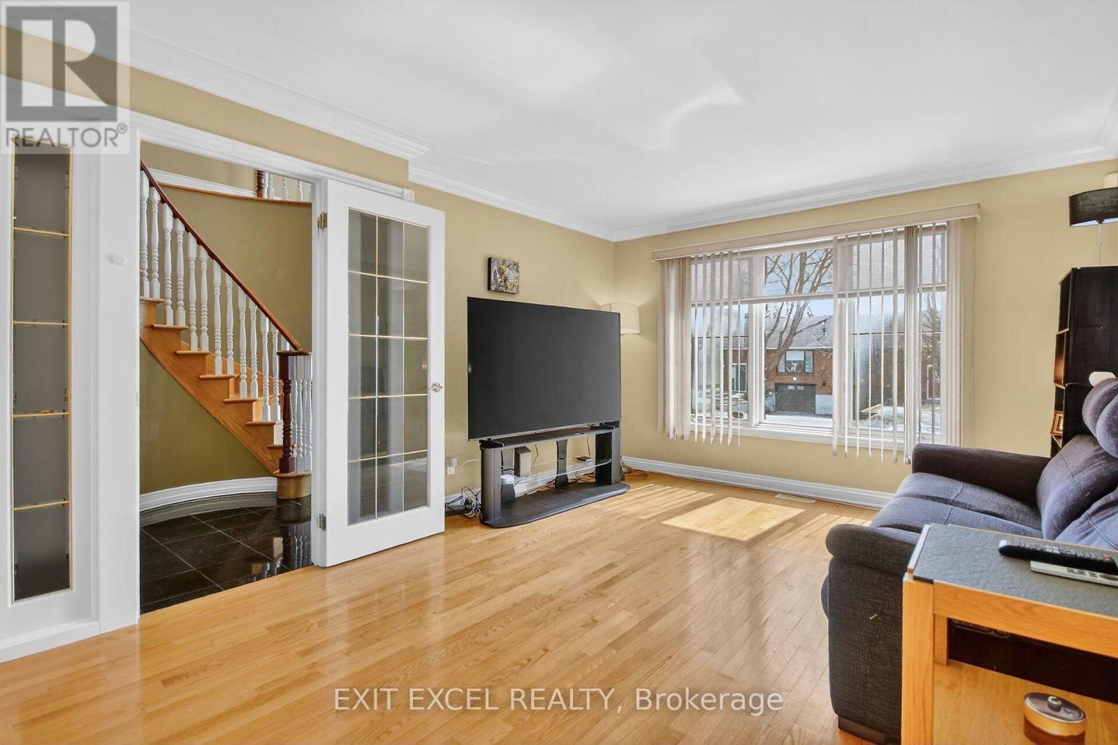 1093-B Normandy Cr. Normandy Crescent, Ottawa, Ontario  K2C 0L9 - Photo 13 - X12974618