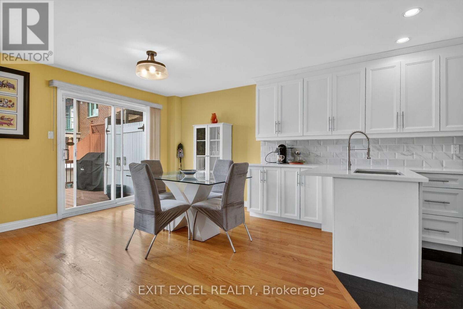 1093-B Normandy Cr. Normandy Crescent, Ottawa, Ontario  K2C 0L9 - Photo 16 - X12974618