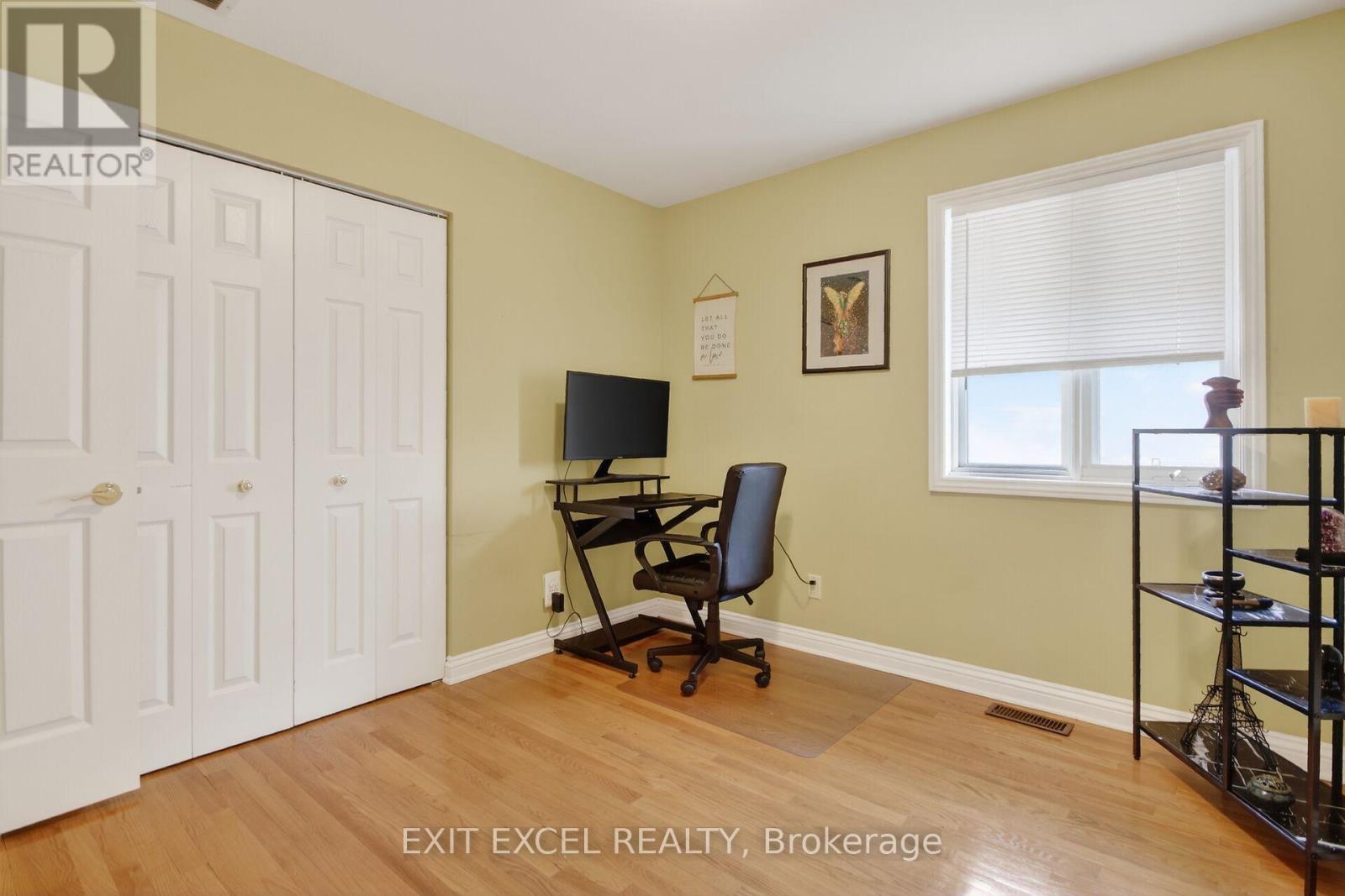 1093-B Normandy Cr. Normandy Crescent, Ottawa, Ontario  K2C 0L9 - Photo 31 - X12974618