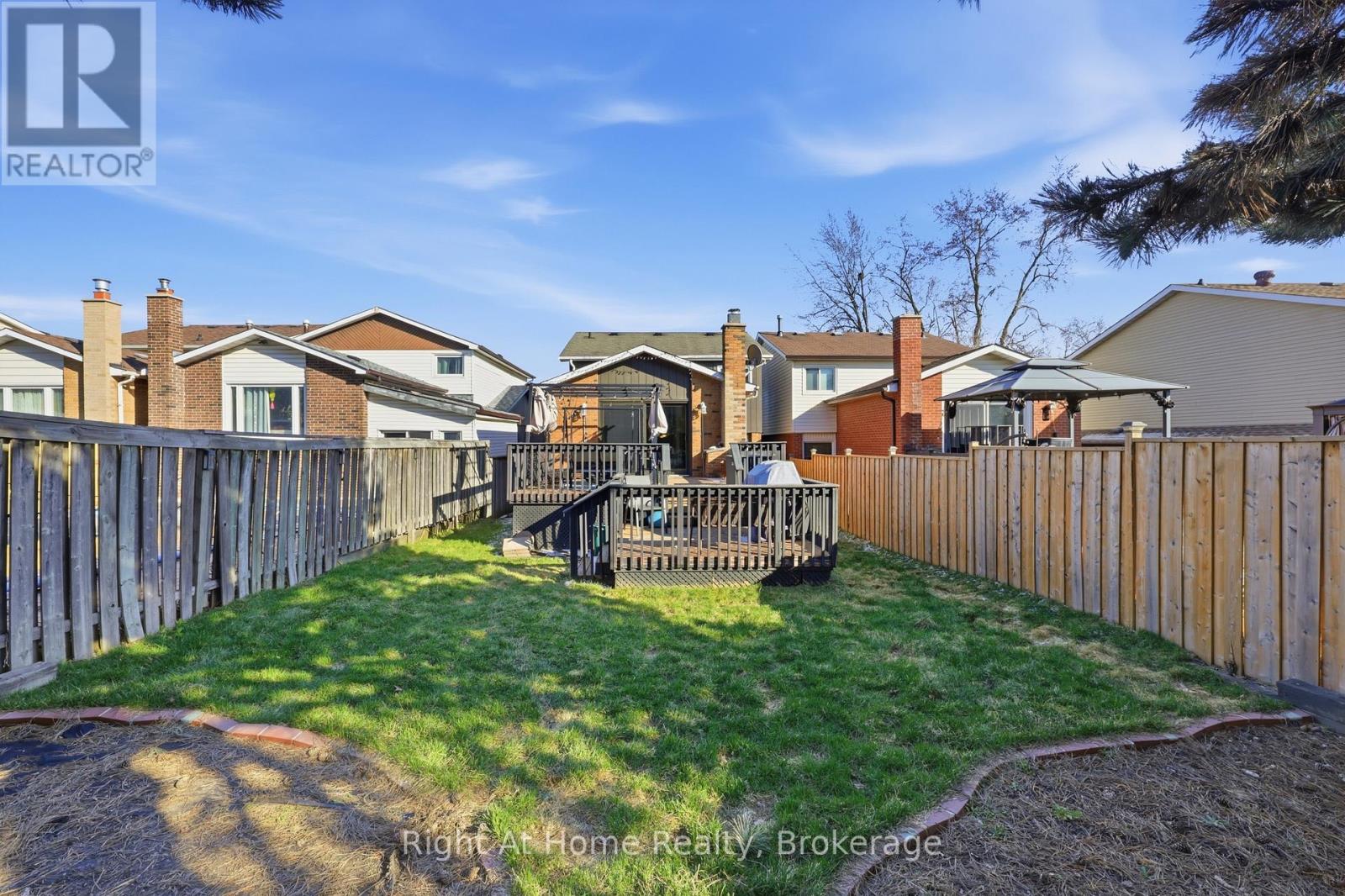 136 Elderwood Place, Brampton, Ontario  L6V 3N3 - Photo 32 - W12974626