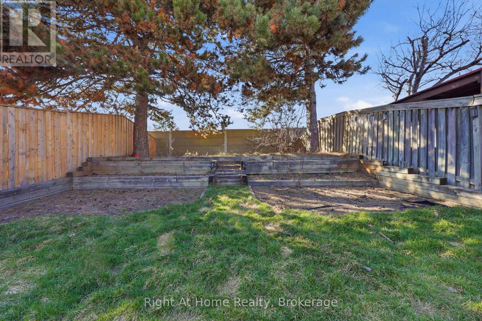 136 Elderwood Place, Brampton, Ontario  L6V 3N3 - Photo 35 - W12974626