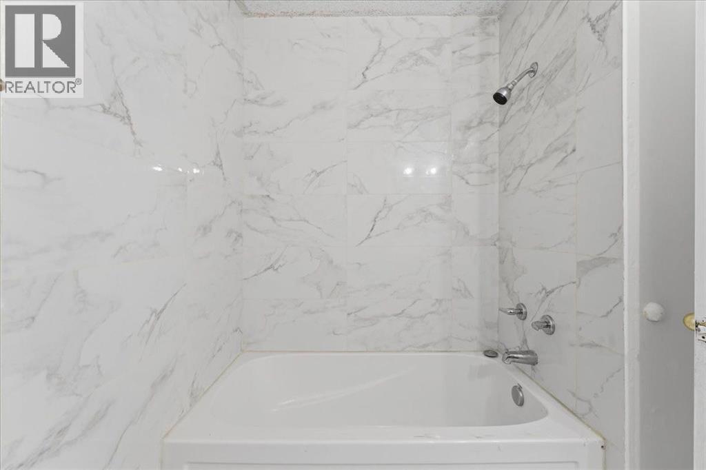 79 Fonda Drive Se Drive Se, Calgary, Alberta T2A 6E6 - Photo 21 - A2299221