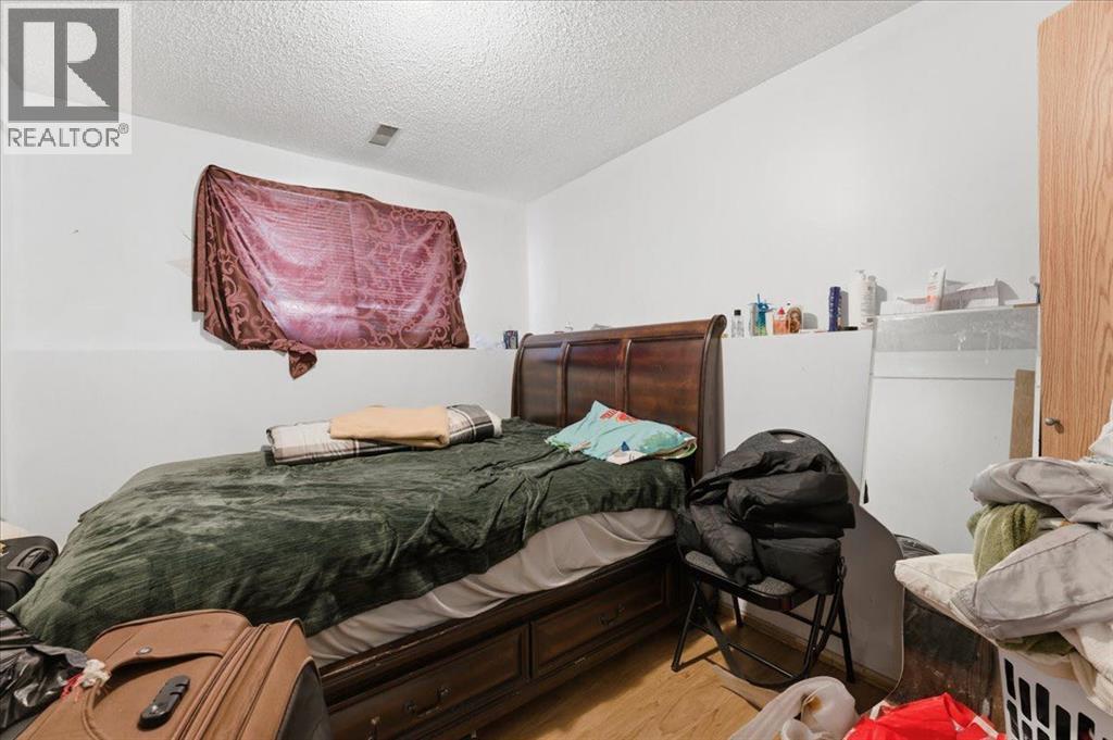 79 Fonda Drive Se Drive Se, Calgary, Alberta T2A 6E6 - Photo 33 - A2299221