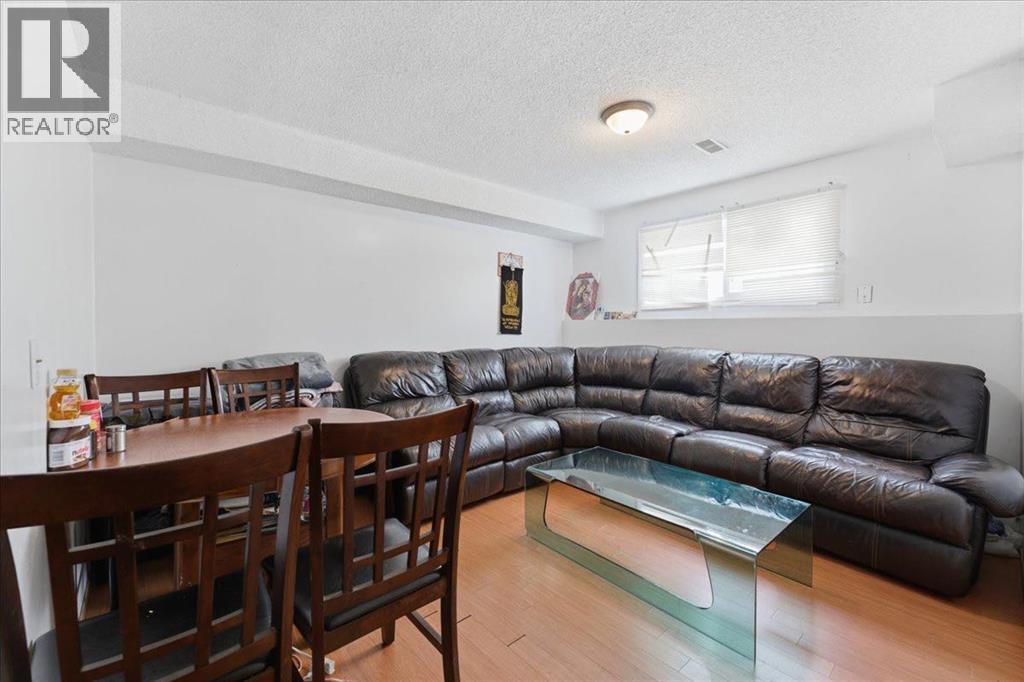 79 Fonda Drive Se Drive Se, Calgary, Alberta T2A 6E6 - Photo 34 - A2299221