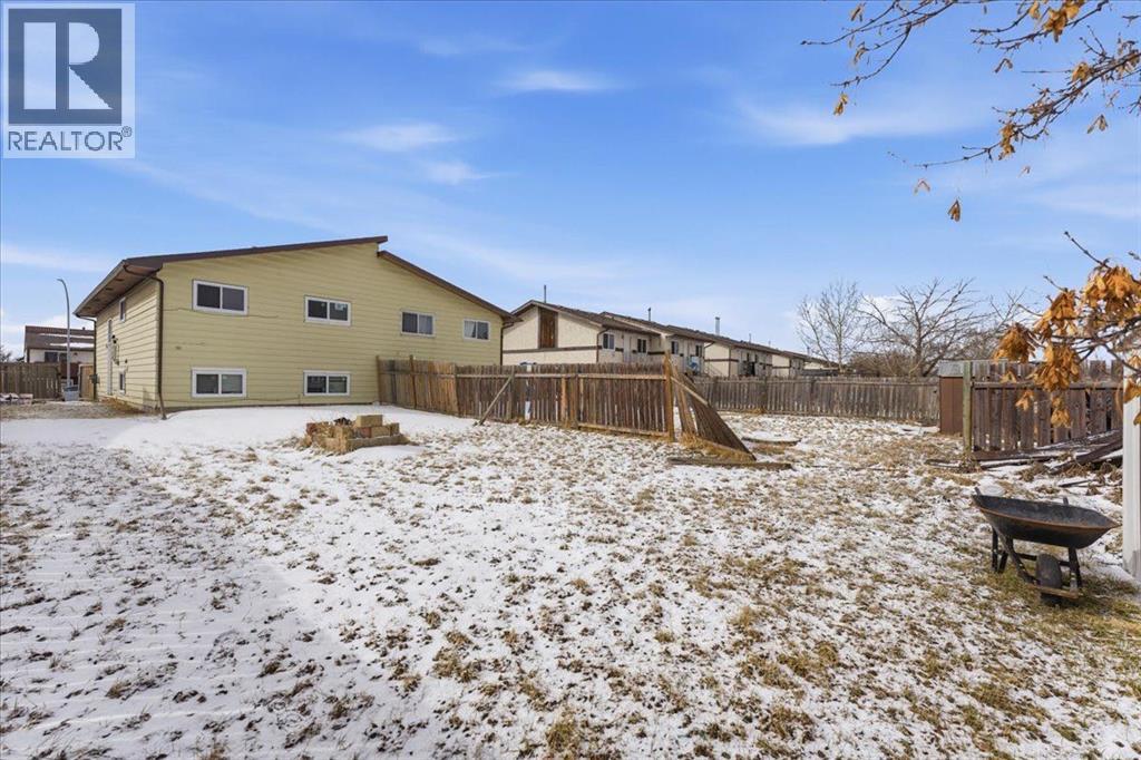 79 Fonda Drive Se Drive Se, Calgary, Alberta T2A 6E6 - Photo 6 - A2299221