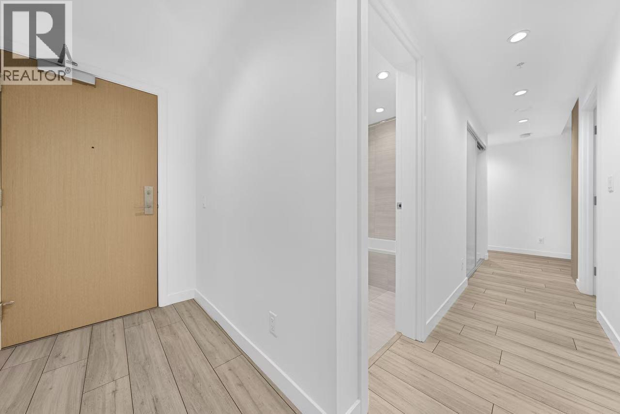 The 4th Floor 6080 Mckay Ave, Burnaby, British Columbia  V5H 0J4 - Photo 6 - R3109022