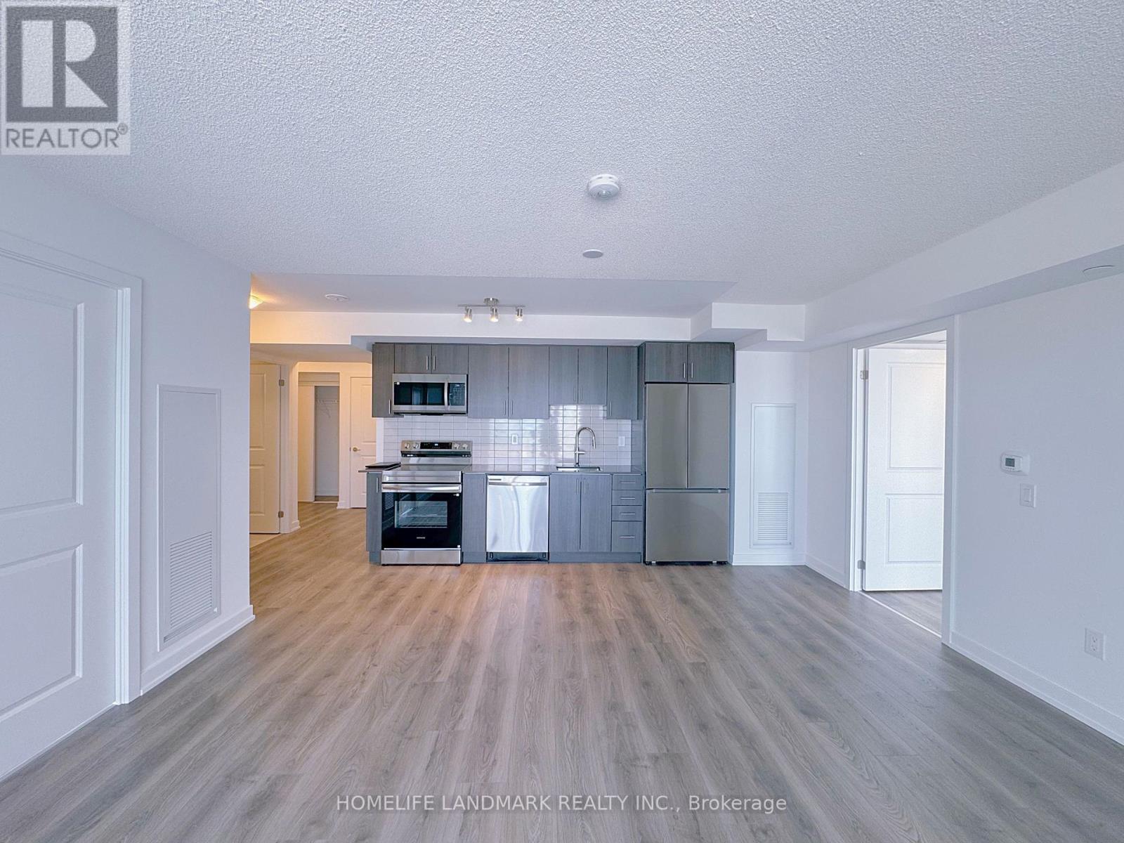 911 - 1010 Sandy Beach Road, Pickering, Ontario  L1W 0C7 - Photo 5 - E12974596