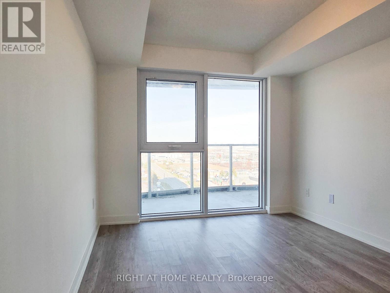 1303 - 1010 Sandy Beach Road, Pickering, Ontario  L1W 0C7 - Photo 14 - E12974598