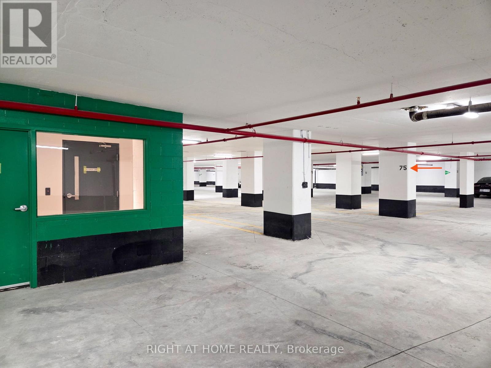 1303 - 1010 Sandy Beach Road, Pickering, Ontario  L1W 0C7 - Photo 17 - E12974598