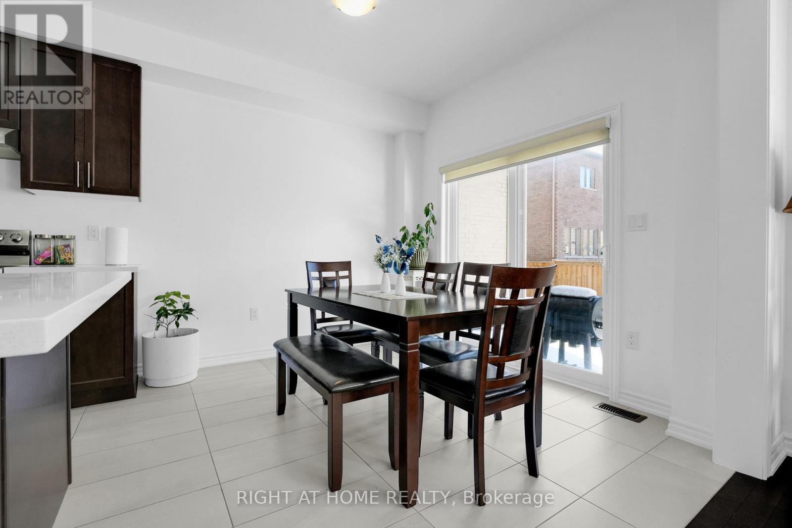 1322 Apollo Street, Oshawa, Ontario  L1K 3E6 - Photo 14 - E12974638