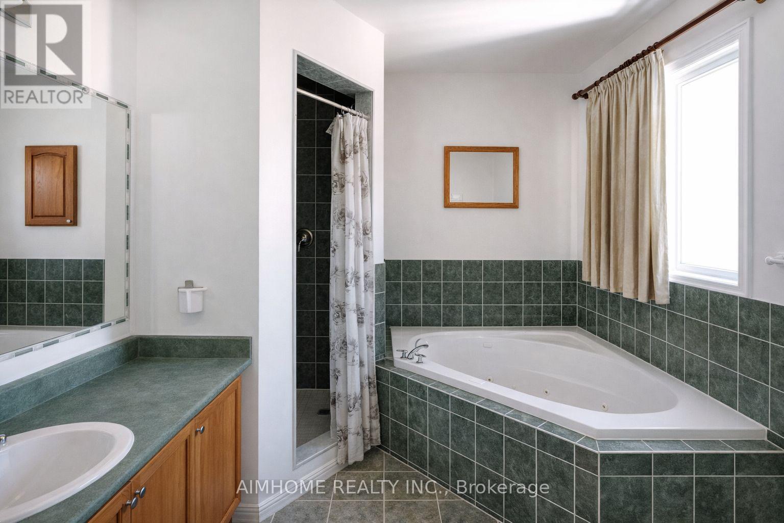 78 Kimono Crescent, Richmond Hill, Ontario  L4S 2G1 - Photo 12 - N12974590