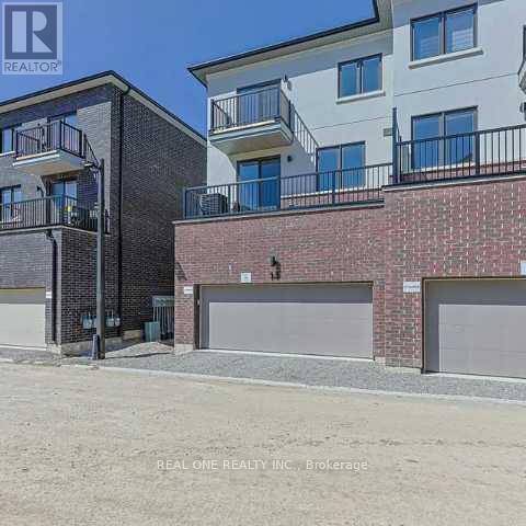 14 Chapple Lane, Richmond Hill, Ontario  L4B 0J7 - Photo 13 - N12974594
