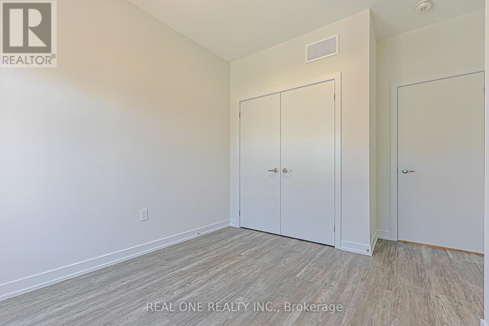 14 Chapple Lane, Richmond Hill, Ontario  L4B 0J7 - Photo 8 - N12974594