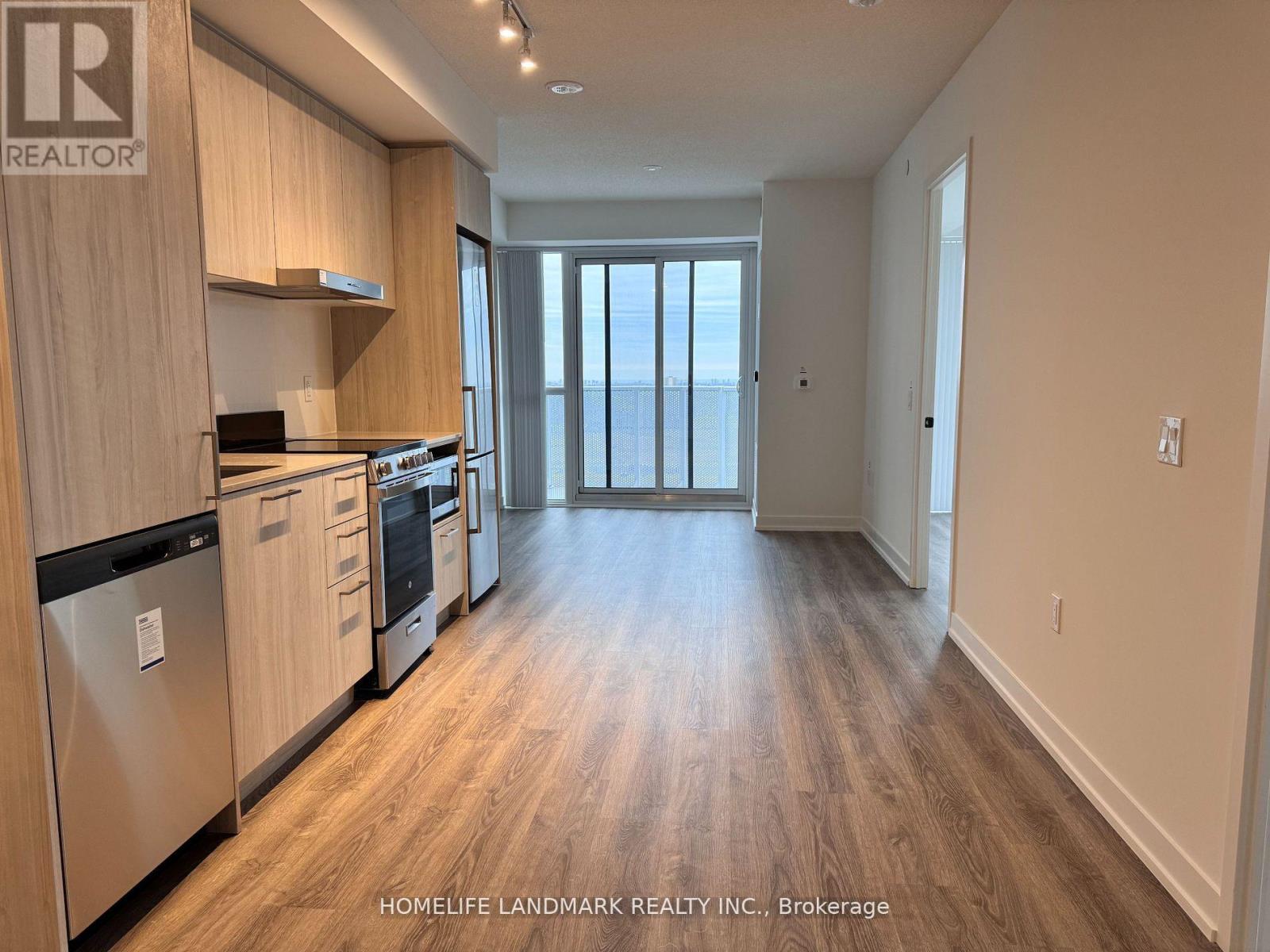 3306 - 195 Commerce Street, Vaughan, Ontario  L4K 0P9 - Photo 3 - N12974604