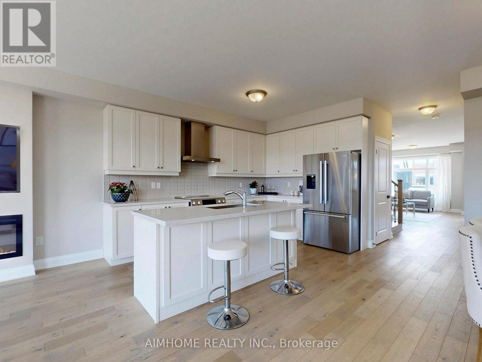 920 Isaac Phillips Way, Newmarket, Ontario  L3X 0M7 - Photo 20 - N12974608